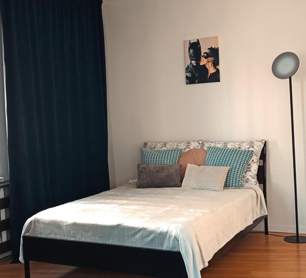 Duzy Prywatny Pokoj Blisko Starego Miasta. Pokoj 7 Varşovia Exterior foto